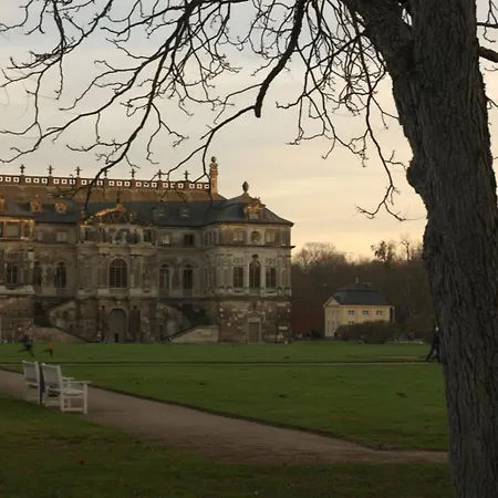 ホテル Urban Capsule