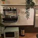 Hotel Urban Capsule 3*