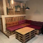 Urban Capsule Отель Дрезден