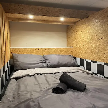 Urban Capsule Hotel Dresden