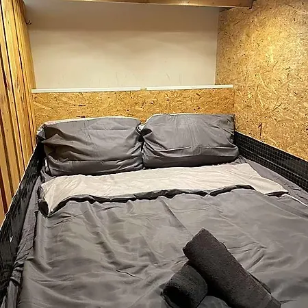 Отель Urban Capsule