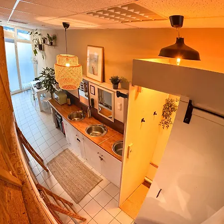 Otel Urban Capsule
