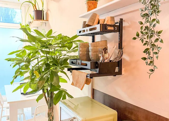 Hotel Urban Capsule 3*