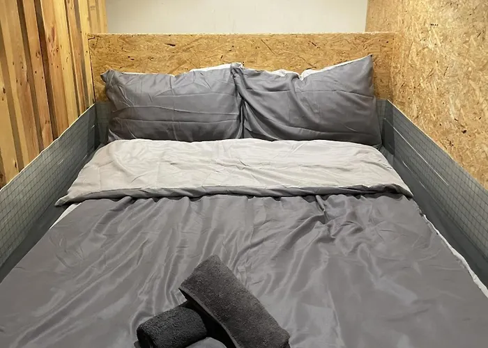 Hotel Urban Capsule 3*