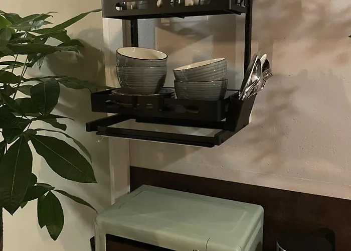 Urban Capsule Hotel 3*