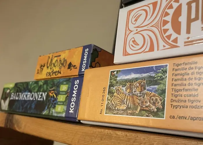 מלון Urban Capsule