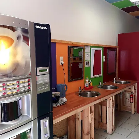 Urban Capsule Otel 3*