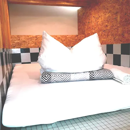 Urban Capsule 3* Drážďany